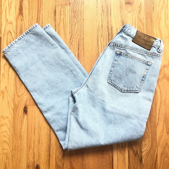 ⛔️SOLD⛔️Vintage Calvin Klein light wash highrise m - Picture 2 of 8